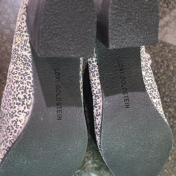 Lori Goldstein Collection Womens Peep Toe Cydney Booties Li-Binnie White US 9.5 - Picture 5 of 5